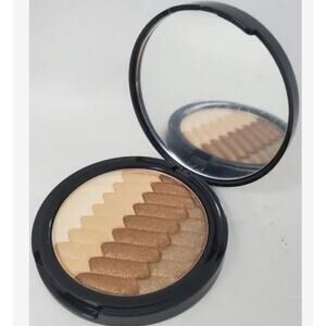 BELLE BEAUTY Chevron Eye Shadow Compact SHADES OF MOCHA 0.30 oz 8.5